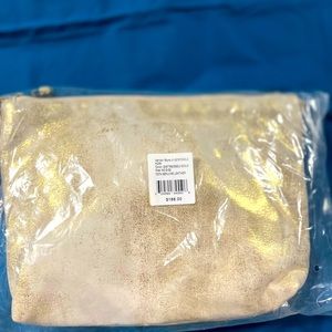 Brand New Hobo crossbody bag! Distressed Gold